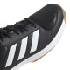 Guayos Adidas Ligra 7 Cancha Cubierta Hombres En Color Negro
