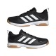 Guayos Adidas Ligra 7 Cancha Cubierta Hombres En Color Negro
