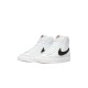 Nike Mujer Blazer Mid '77 De Skate Para Basquet En Color Blanco