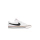 Tenis Nike Dama Para Entrenar Court Legacy Color Blanco Con Beige
